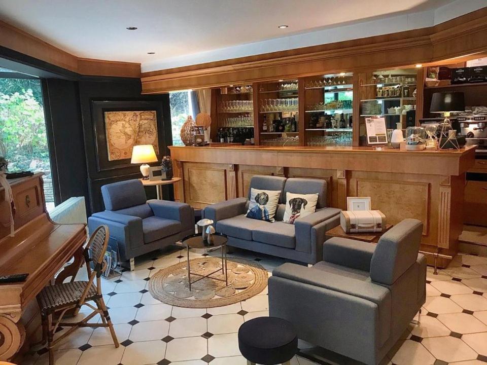 Auberge De "L'Hostellerie Le Saint Laurent" - Hotel Restaurant - Institut De "Bien Etre" Et Ses "Appart Hotel" Kültér fotó